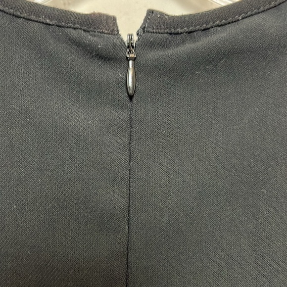 Victoria Beckham for Target Black and White Mod Shift Tulip Appliqué Dress - Picture 10 of 15